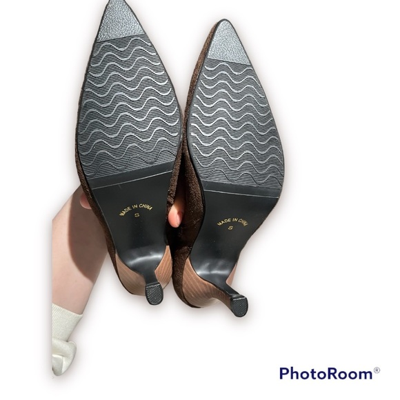 Over the knee brown suade boots - Picture 2 of 4